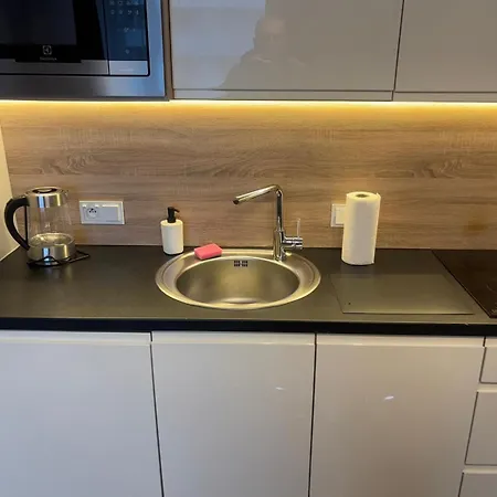 Ovo 556 Вроцлав